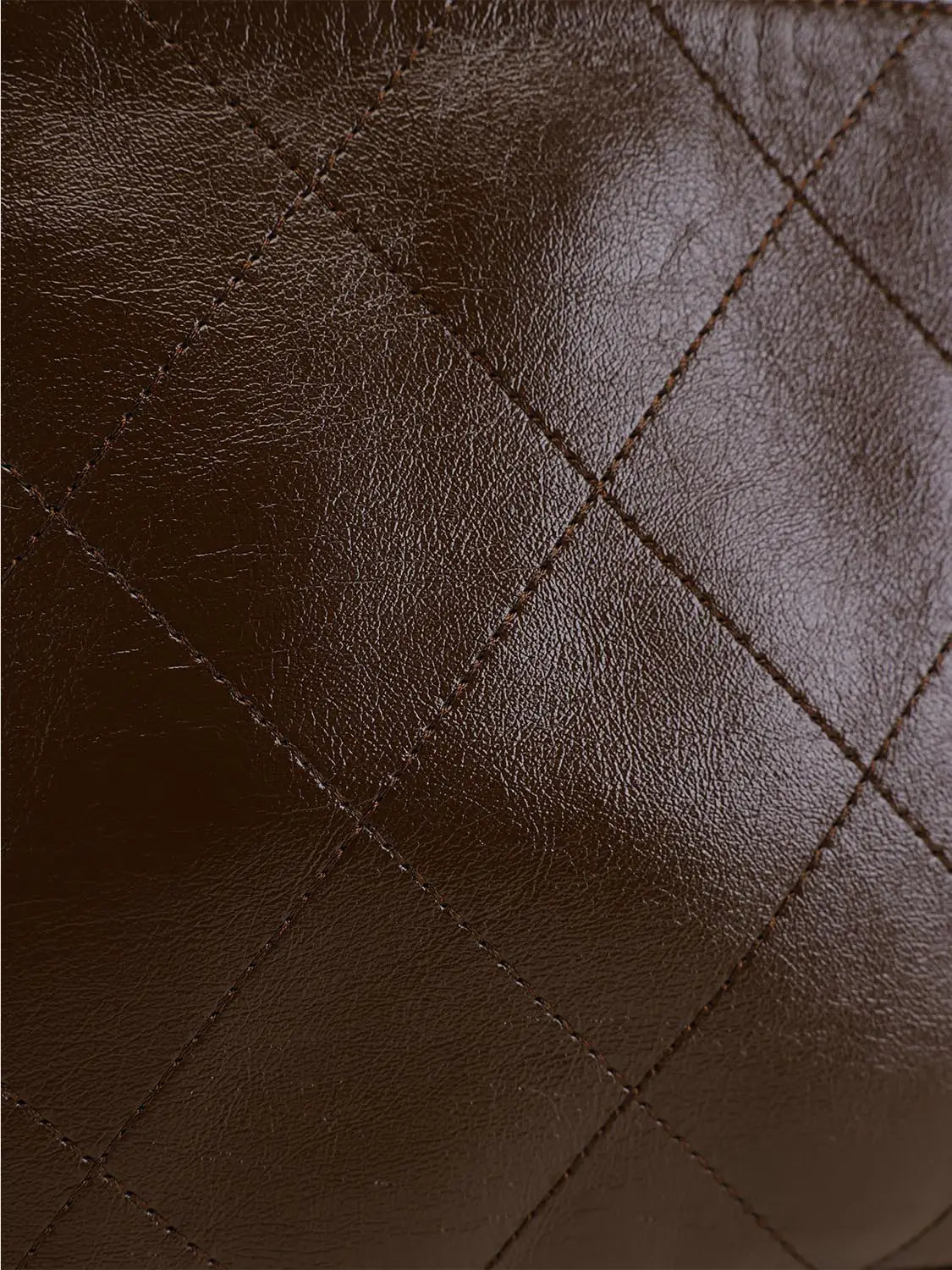Shoulder & Crossbody Bag in brown quilted leather with diamond stitching