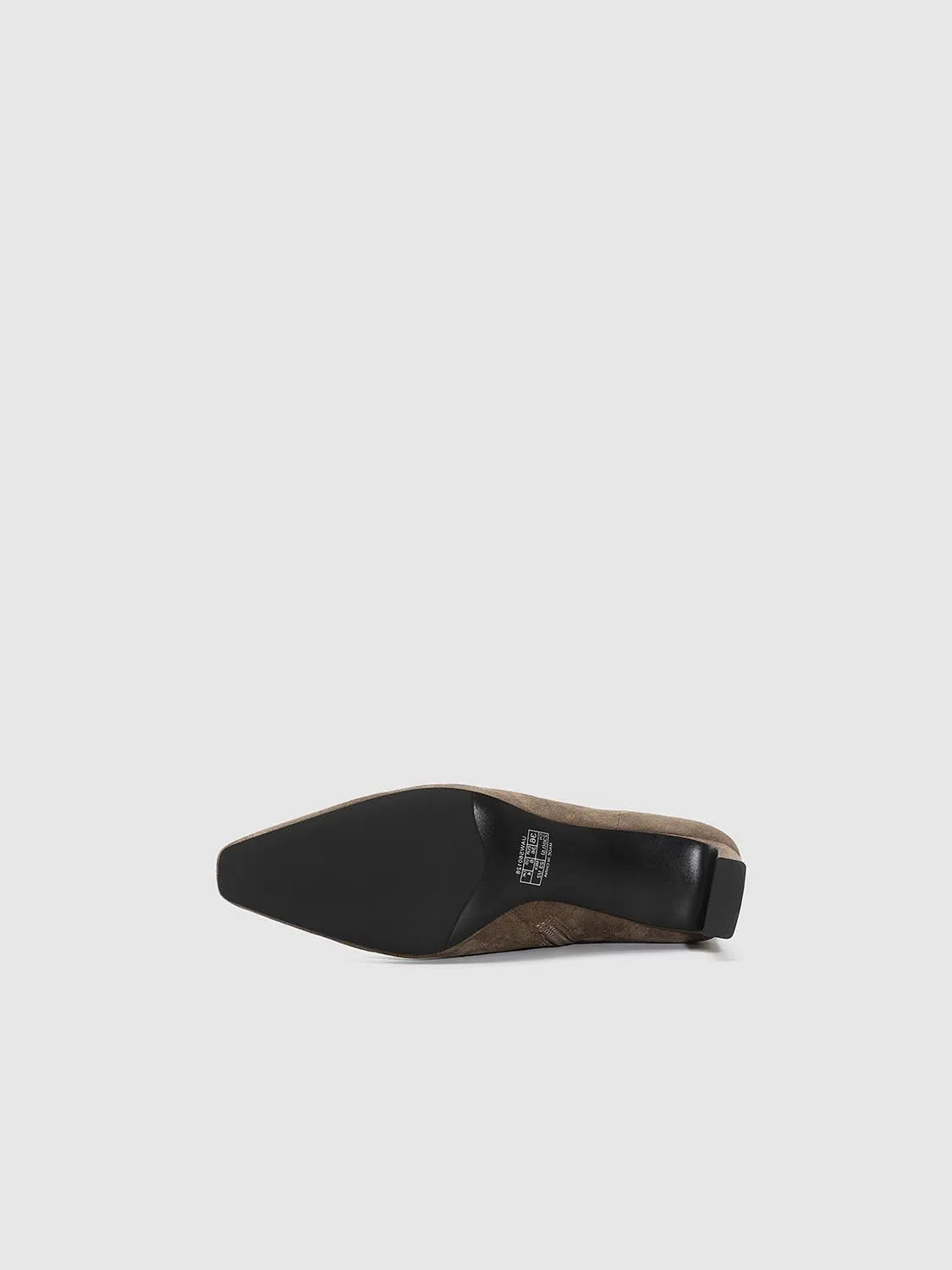 Boots by Urban Revivo Fashion - tan suede upper, black sole, low heel