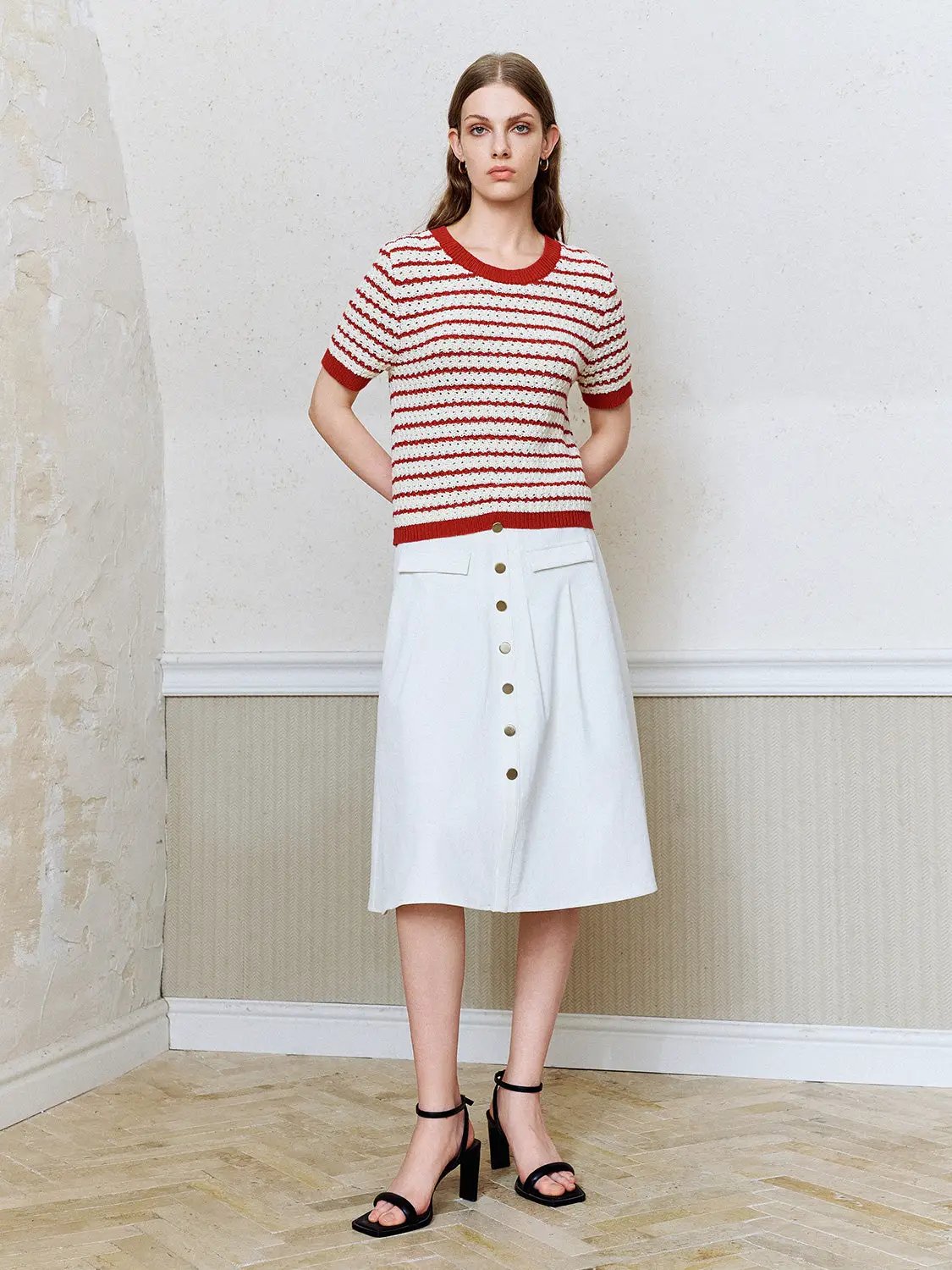 Cotton striped textured knit rib-trim T-shirt, white with red stripes, Urban Revivo Fashion