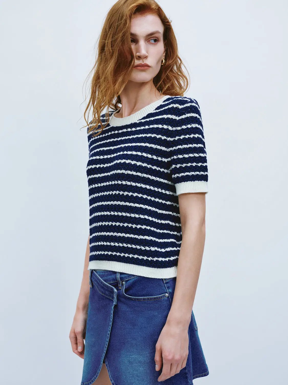 Cotton striped textured knit rib-trim short-sleeve t-shirt, navy and white, Urban Revivo Fashion