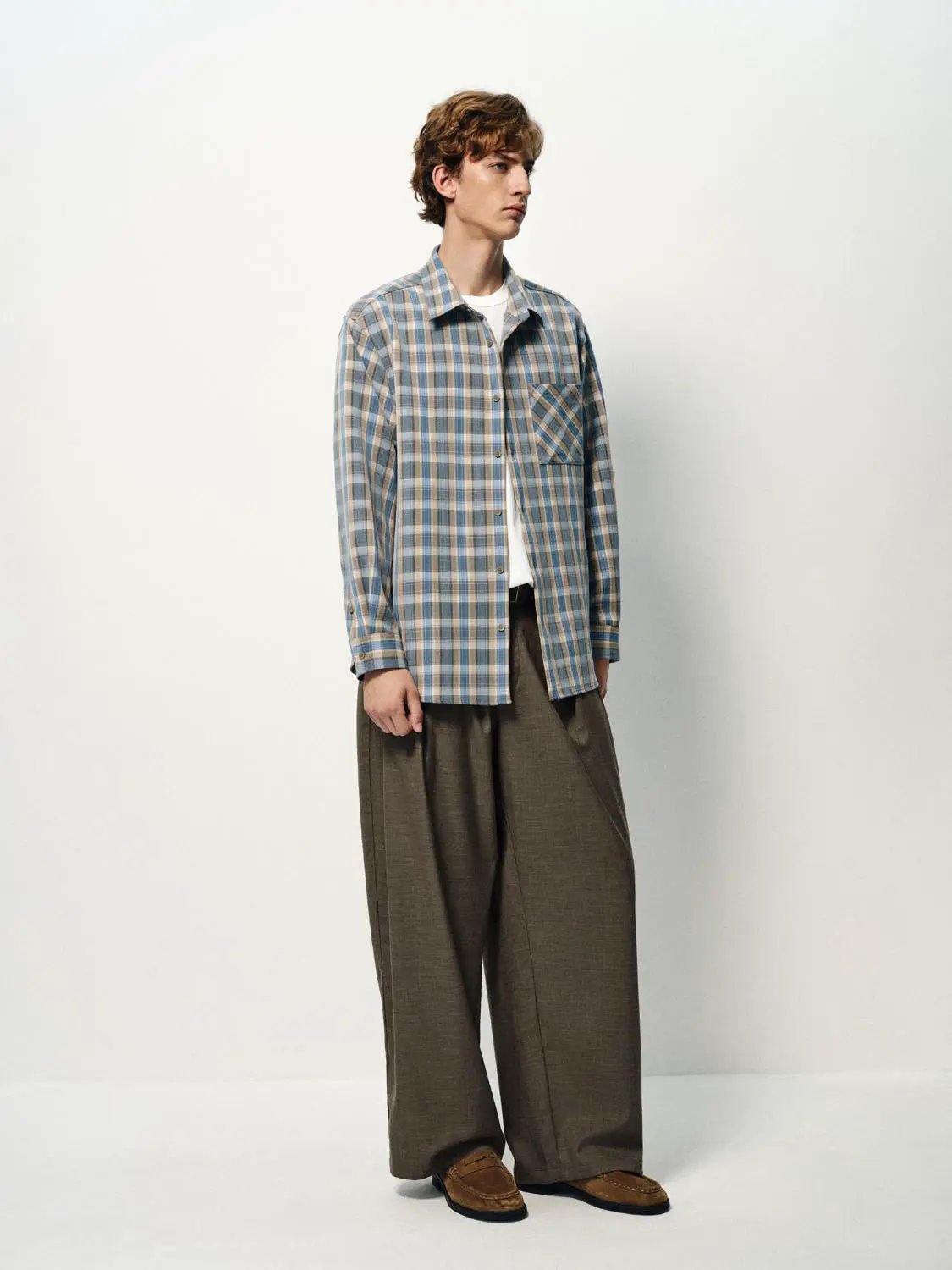Cardigan shirt in blue and beige plaid by Urban Revivo Fashion