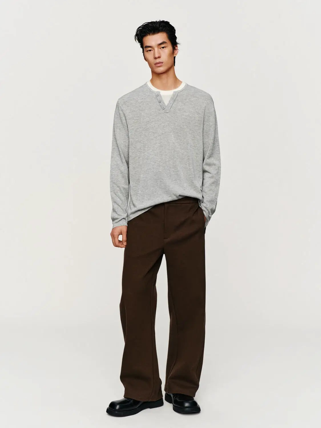 Knit T-Shirt by Urban Revivo Fashion, light gray knitted top with Henley neckline on model