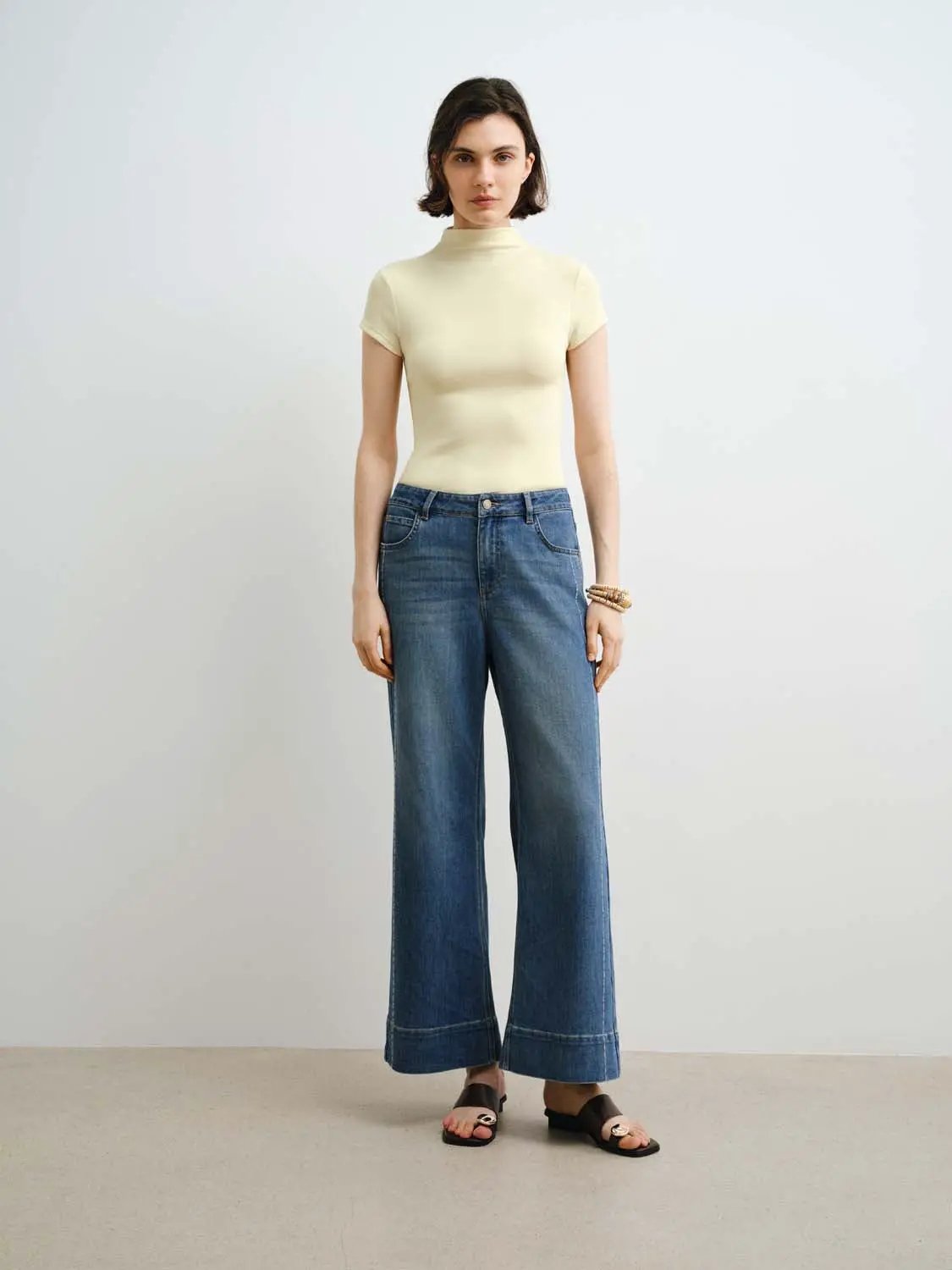 Women's ivory modal knit T-shirt with short sleeves and mock neck, Urban Revivo