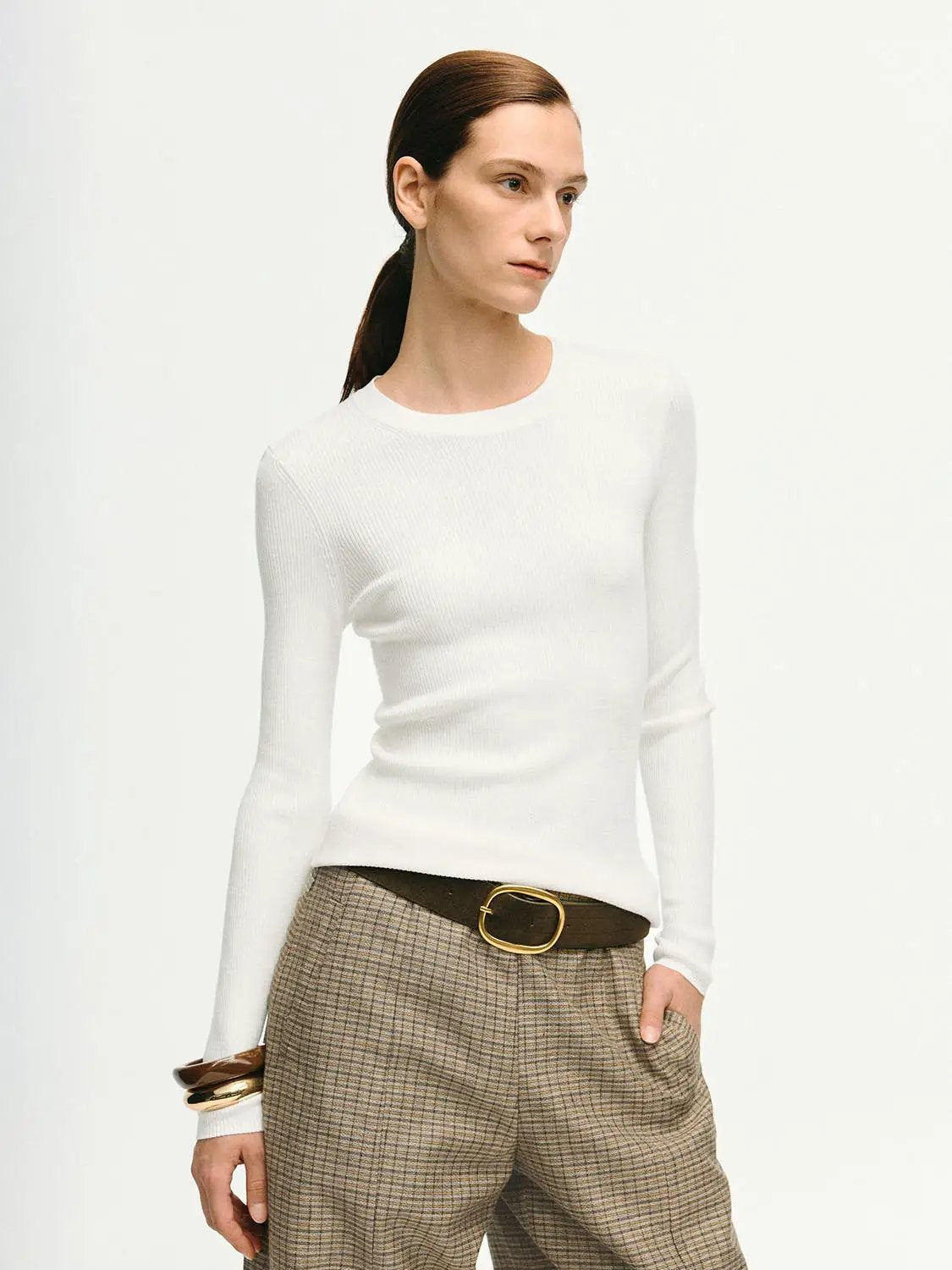 Ribbed Fitted Long Sleeve Crew Neck T-Shirt in white by Urban Revivo Fashion