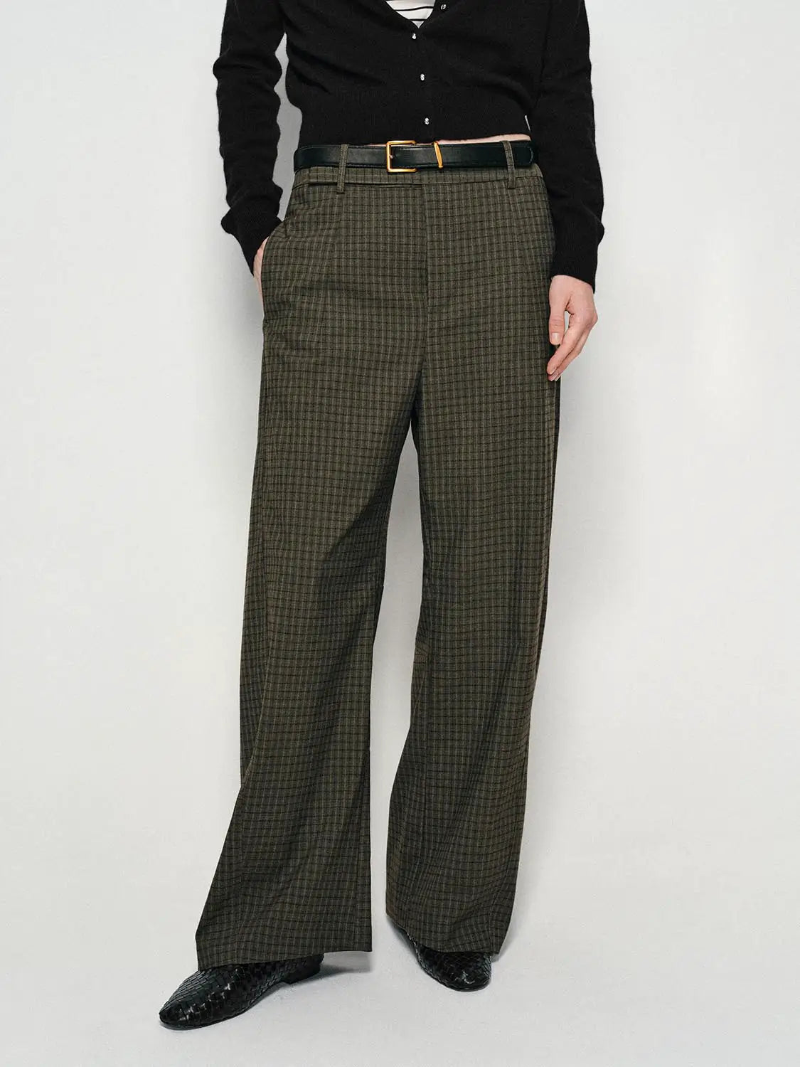 Wide-Leg Pants by Urban Revivo Fashion in olive-brown plaid, full-length with black belt.