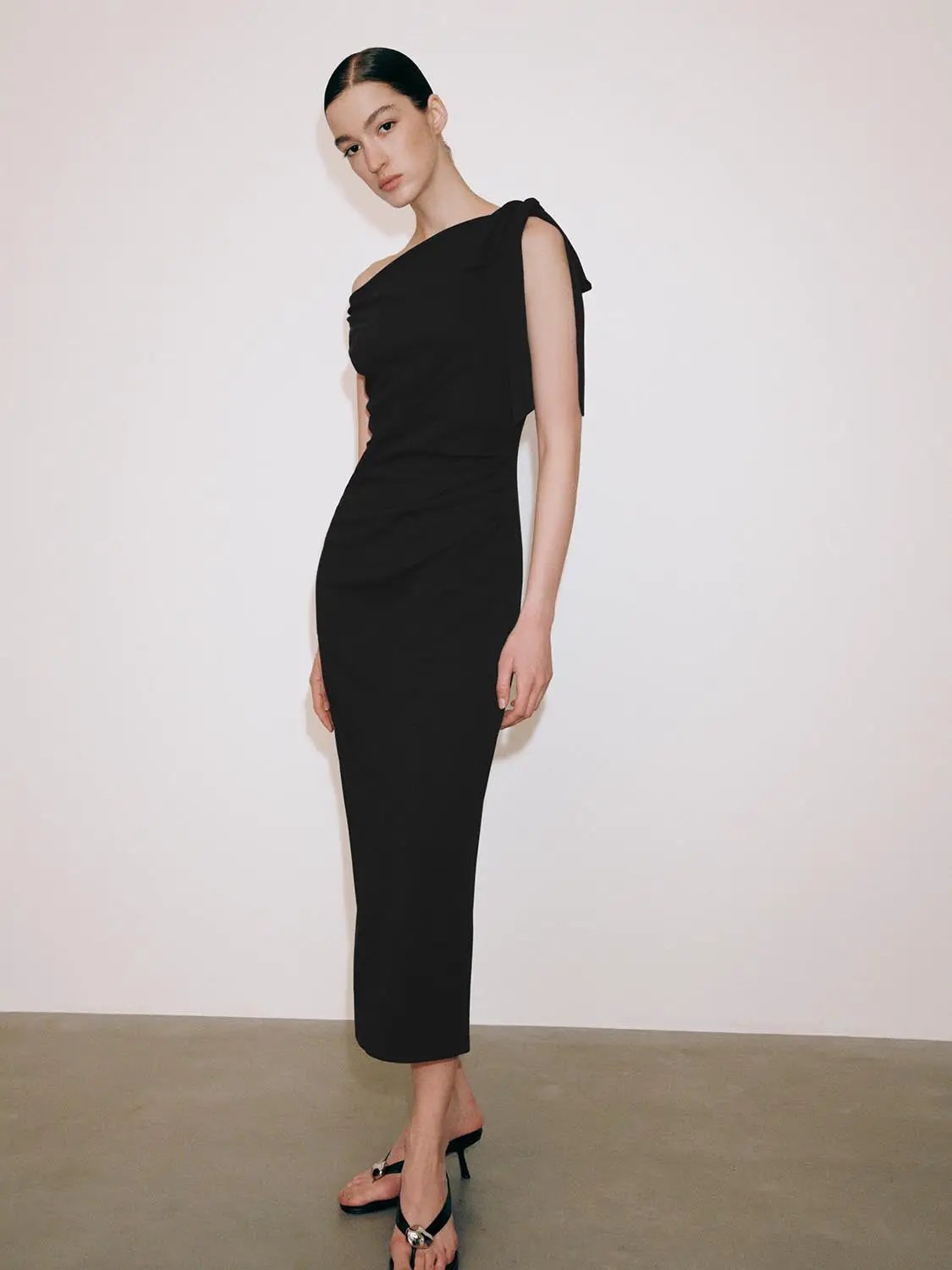Sleeveless Ruched Tie Detail Straight Midi Dresses by Urban Revivo Fashion
