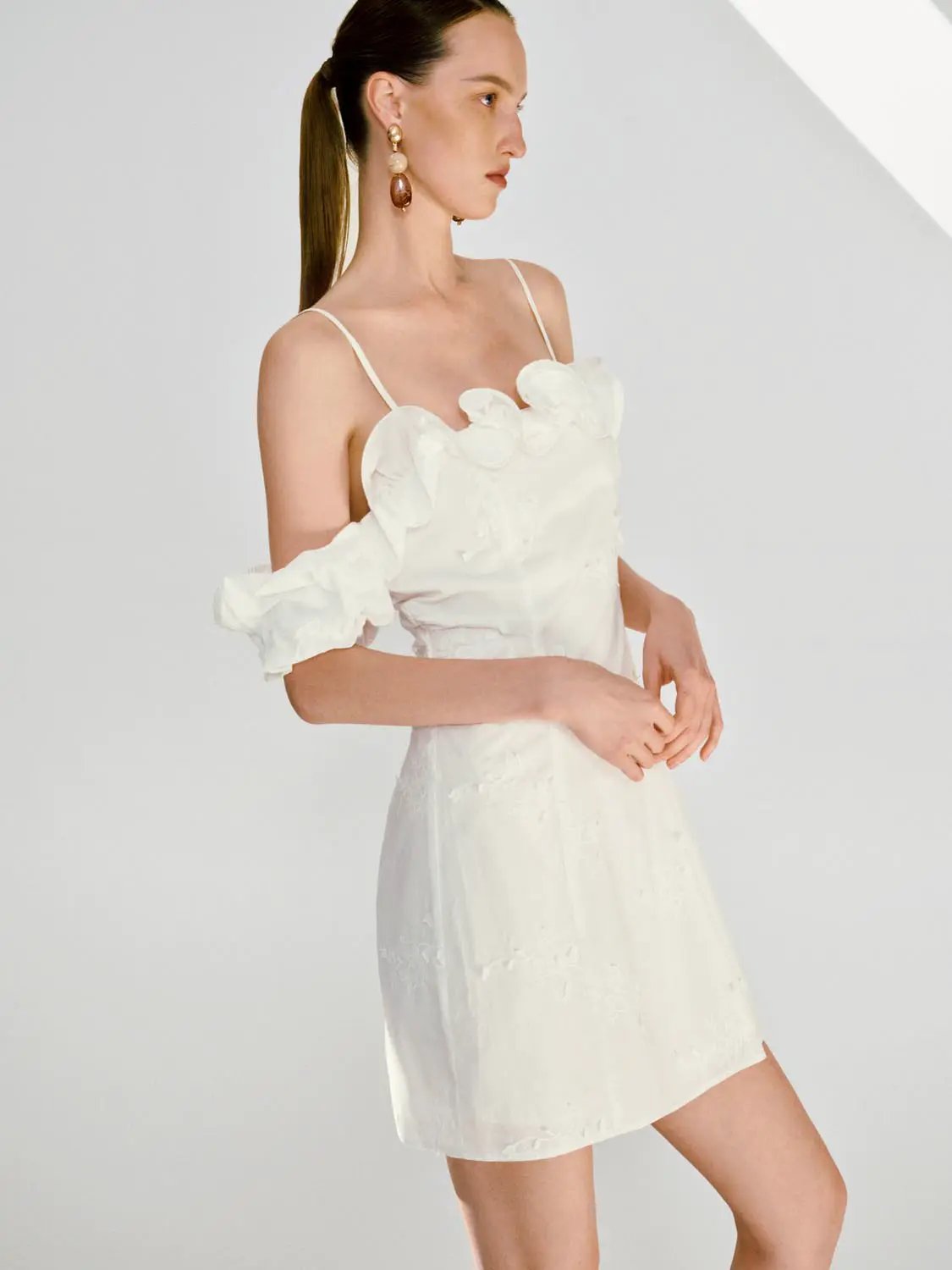 Cotton Lyocell A-line strappy dress with ruffle trim in white
