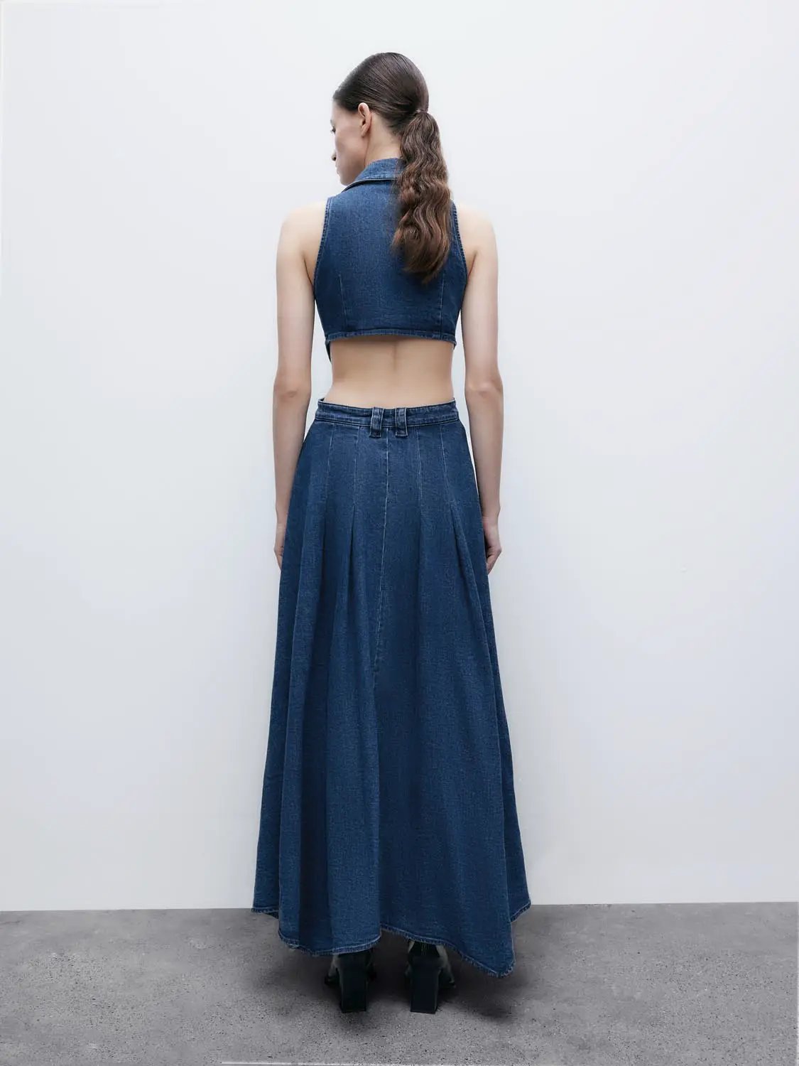 Cut Out Stretchy Sleeveless Maxi Denim Dresses by Urban Revivo Fashion