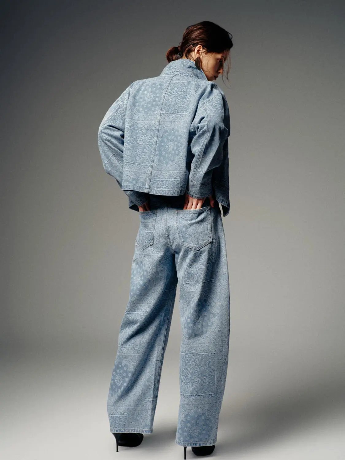 Printed Barrel Leg Jeans by Urban Revivo Fashion