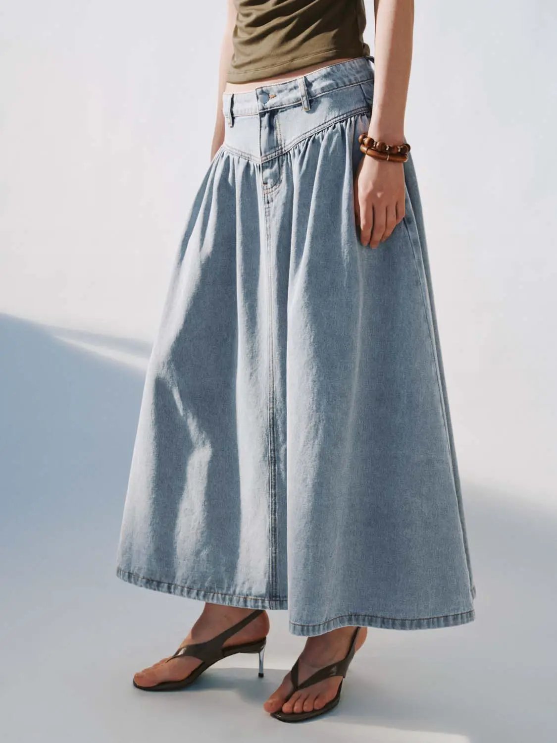 Cotton denim A-line midi skirt with shirring detail in light blue wash
