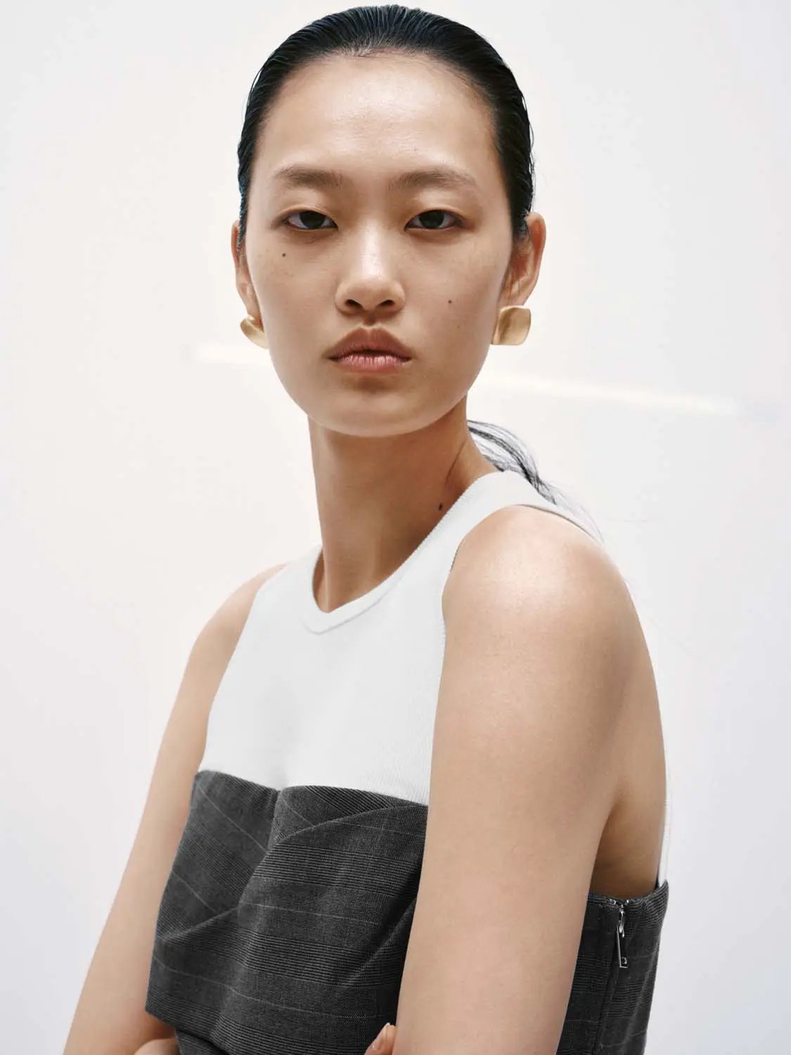 Urban Revivo 2in1 Layered Ruched Tank Top, white with dark gray layered panel.