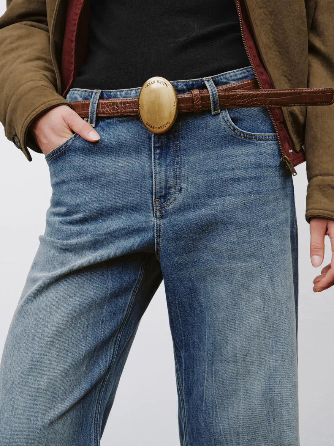 Jeans, blue denim with brown leather belt and Urban Revivo buckle
