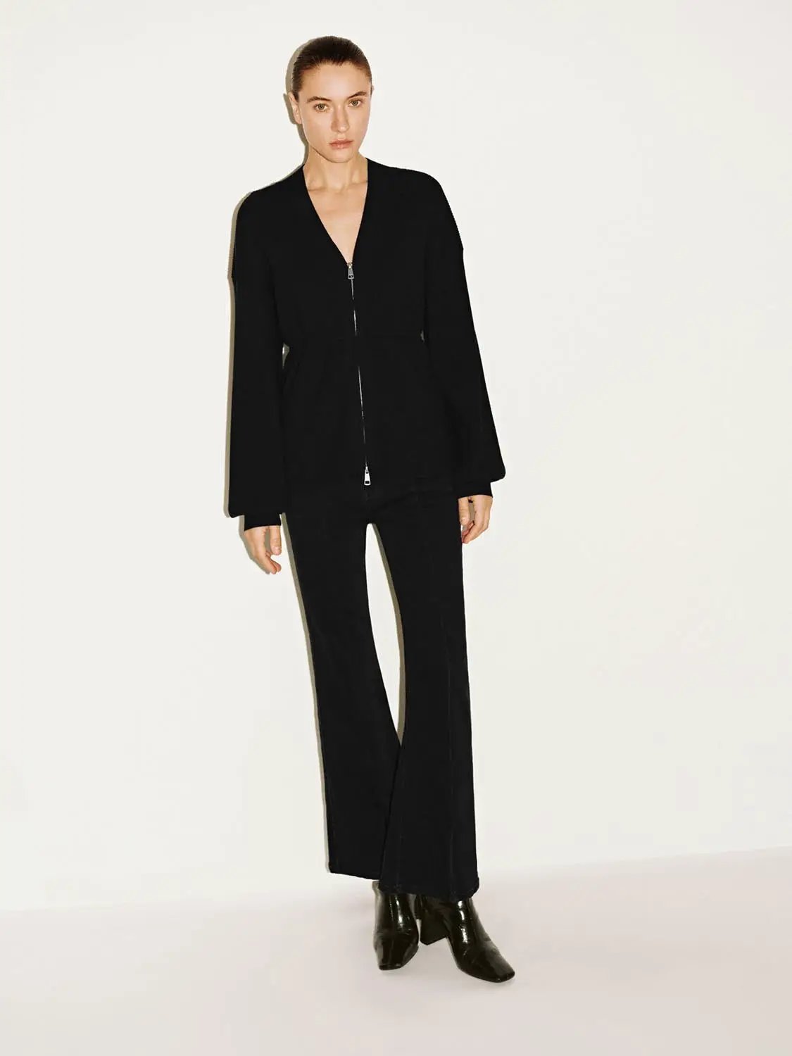 Zip Up Balloon Sleeve Knitted Cardigan in black for women
