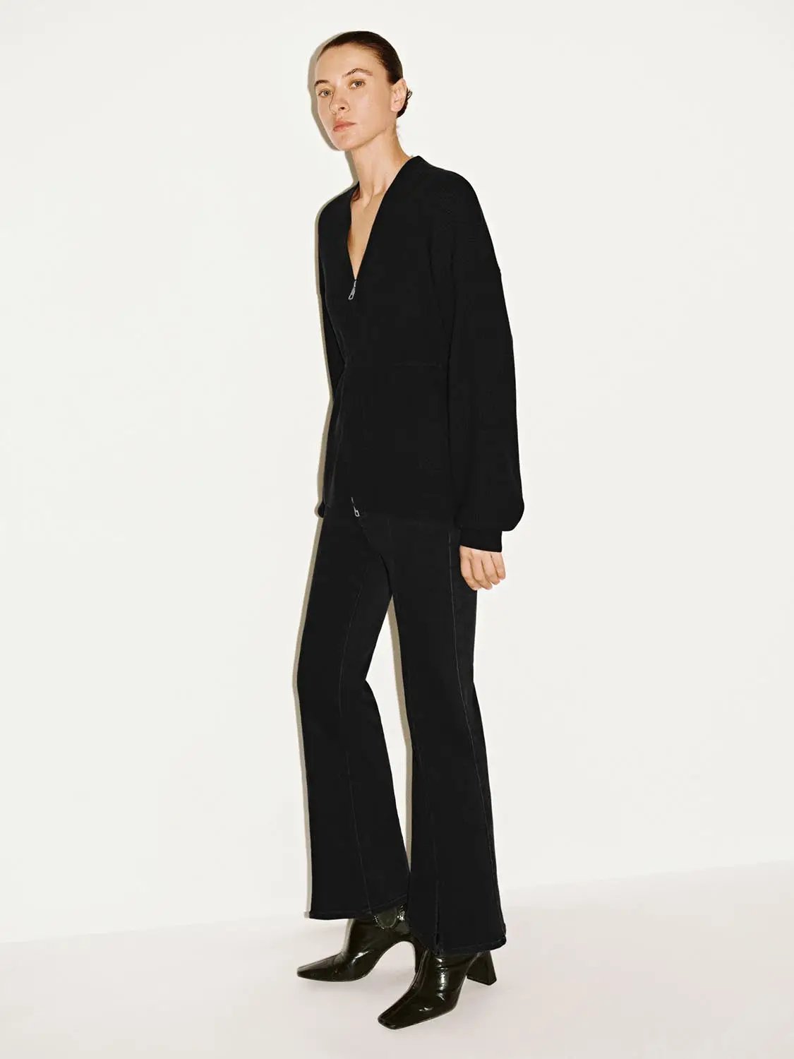 Zip Up Balloon Sleeve Knitted Cardigan in black by Urban Revivo Fashion