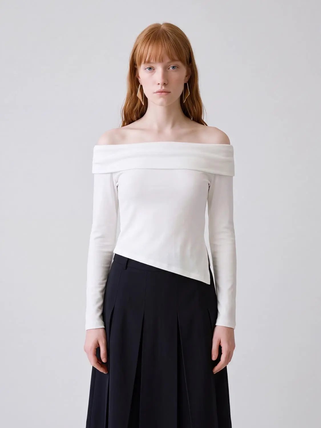 Off-shoulder white long-sleeve T-shirt by Urban Revivo Fashion