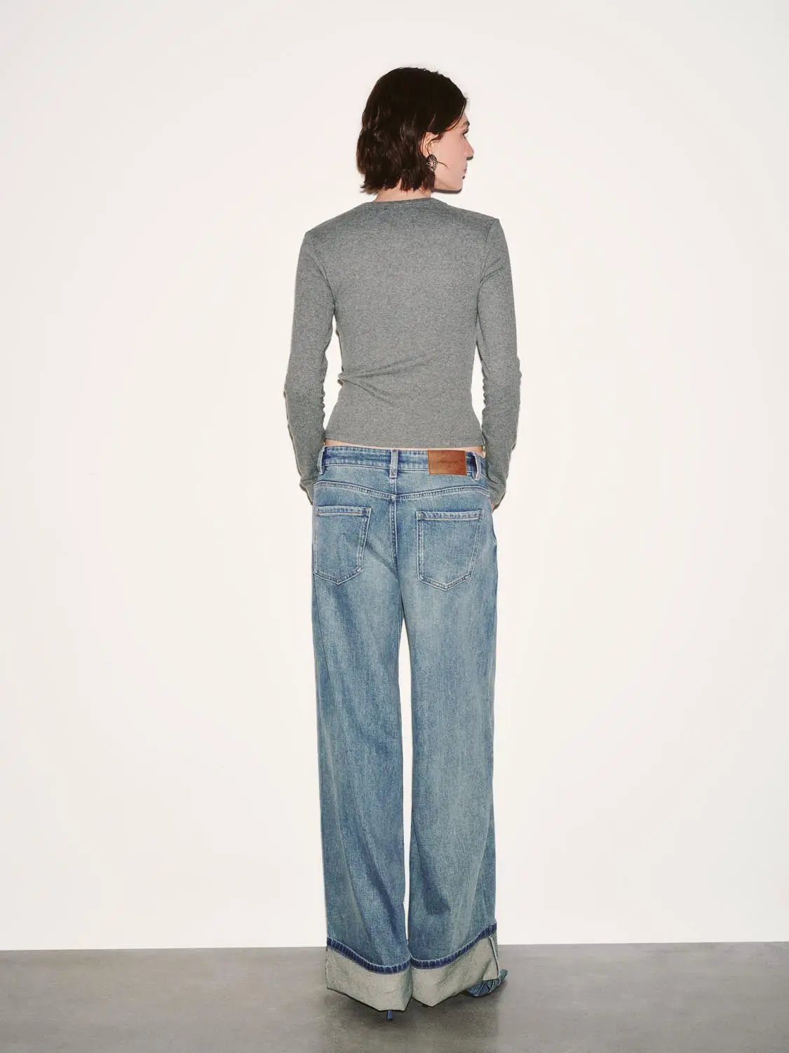 Button Detail Crew Neck Long Sleeve Skinny Fit T-Shirts by Urban Revivo Fashion