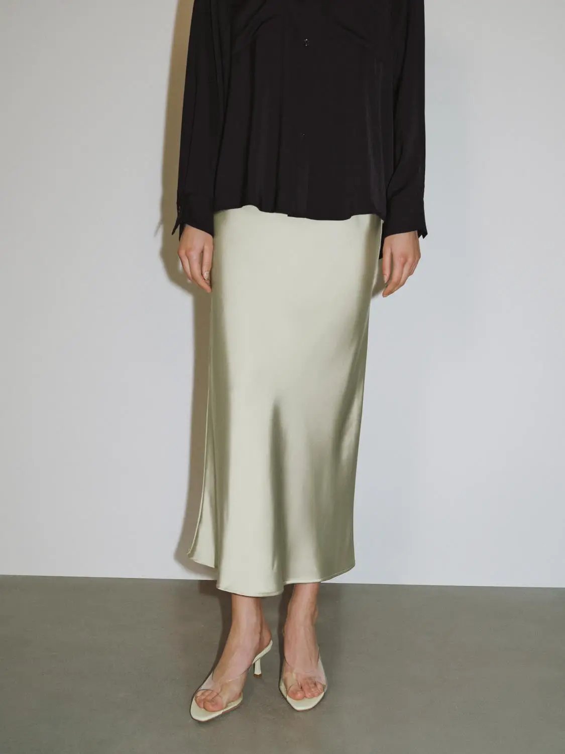 Slip Fishtail Skirts by Urban Revivo Fashion