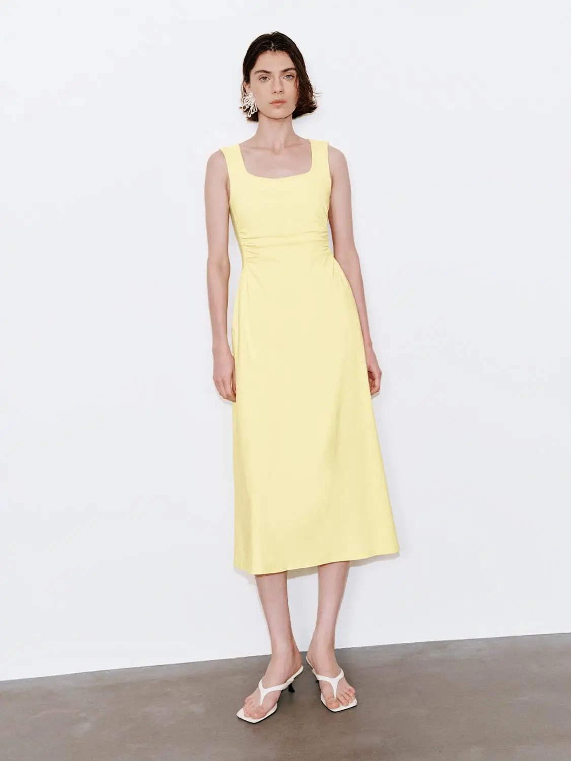 U-Neck Ruched Waist A-Line Midi Dresses by Urban Revivo Fashion