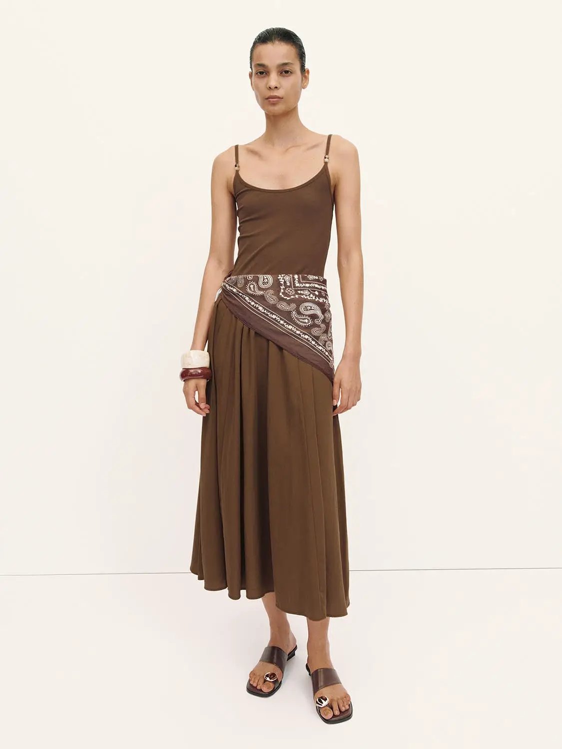 Dress Urban Revivo Fashion brown sleeveless A-line with paisley wrap belt, midi length