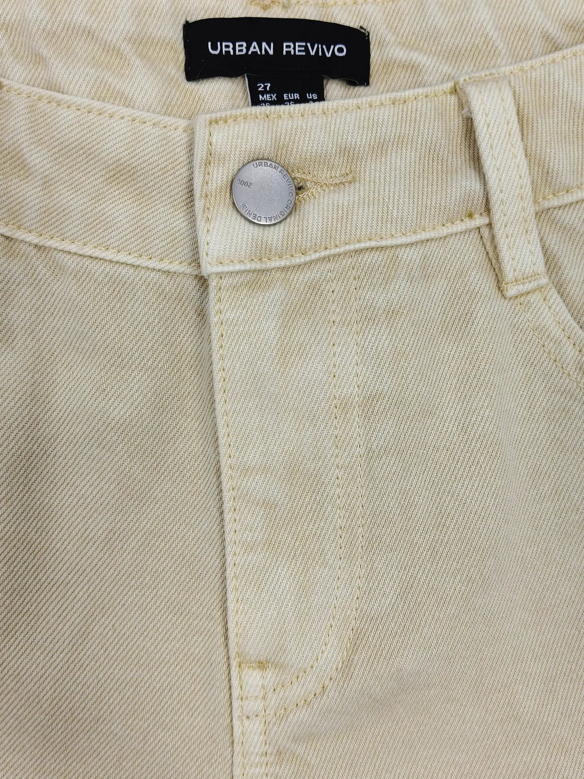 Casual relaxed washed beige cotton shorts by Urban Revivo Fashion