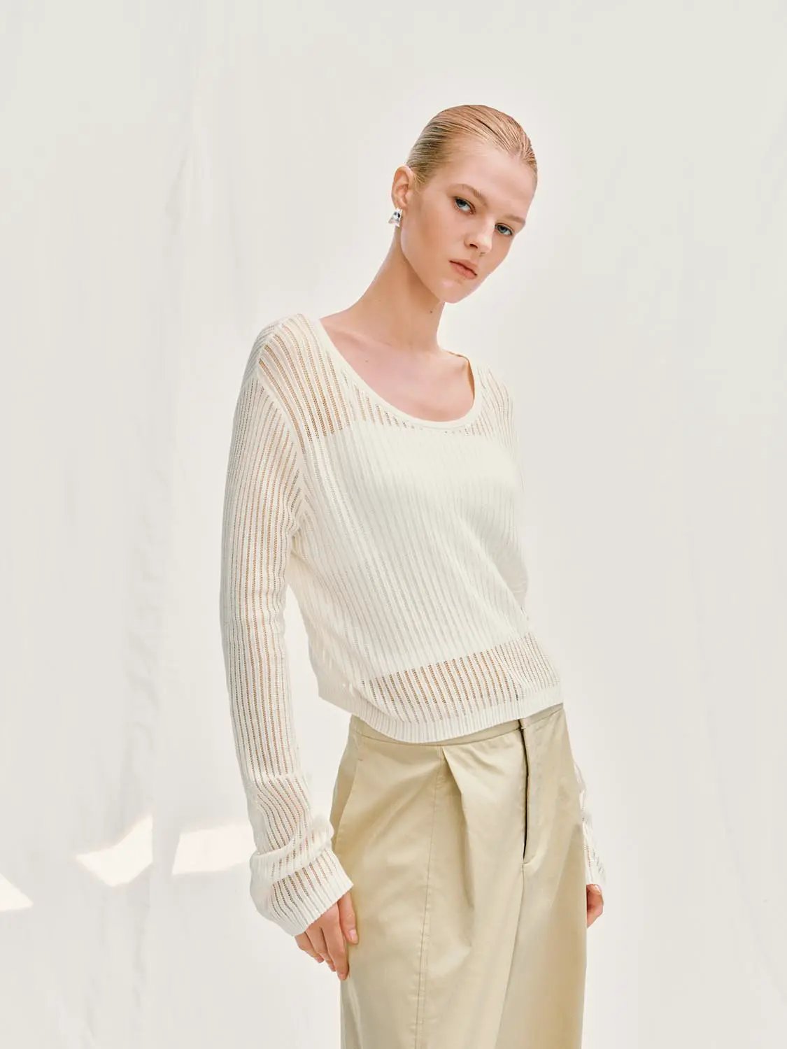 Knit T-Shirt Urban Revivo Fashion; cream long-sleeve knit top with sheer striped sleeves.
