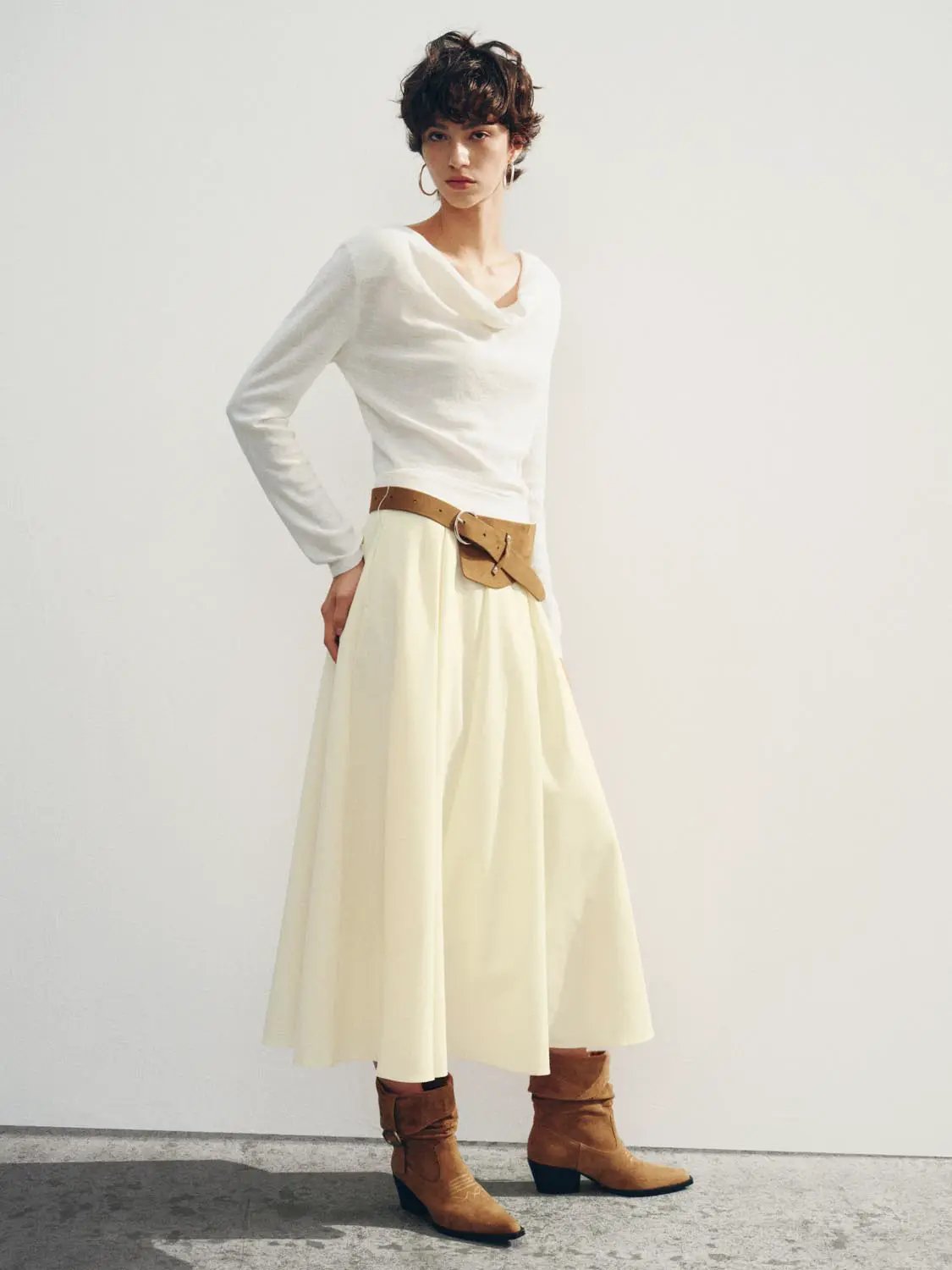 Knit T-Shirt white long-sleeve top by Urban Revivo Fashion; worn with cream midi skirt and tan belt