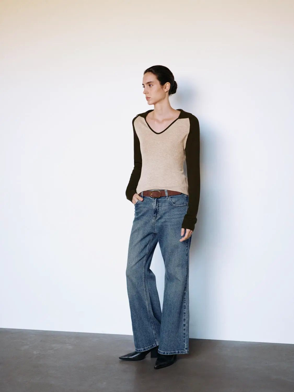 Fitted two-tone V-neck knit top, beige body with black long sleeves, Urban Revivo Fashion