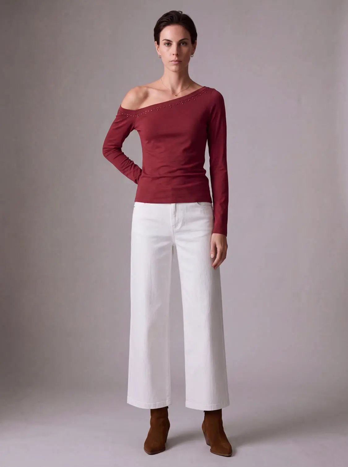 High Rise Belted Straight Wide Leg Cotton Jeans in white, Urban Revivo Fashion