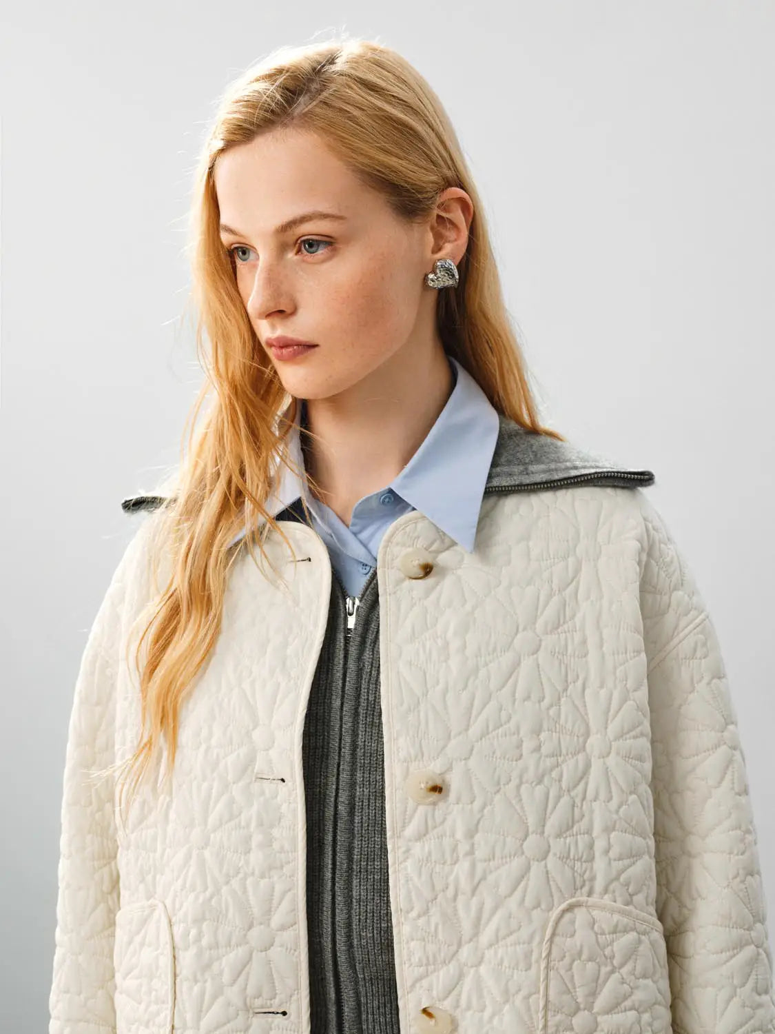 Padded Jacket Urban Revivo Fashion, cream quilted fabric with beige buttons