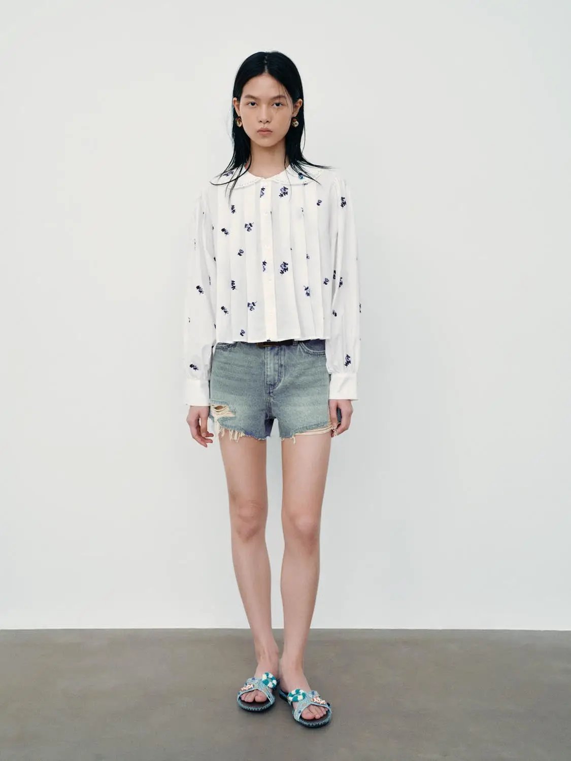 Belted Raw Hem Denim Shorts by Urban Revivo Fashion