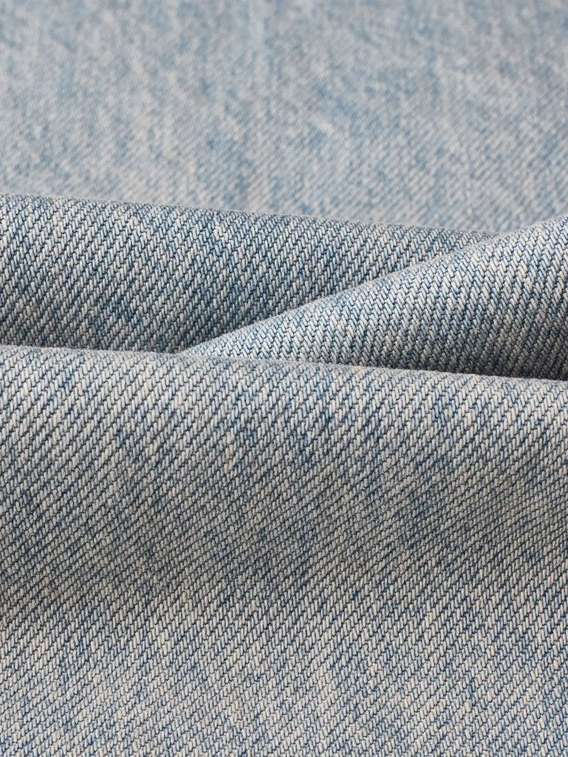 Jeans Urban Revivo Fashion in light blue denim with twill texture