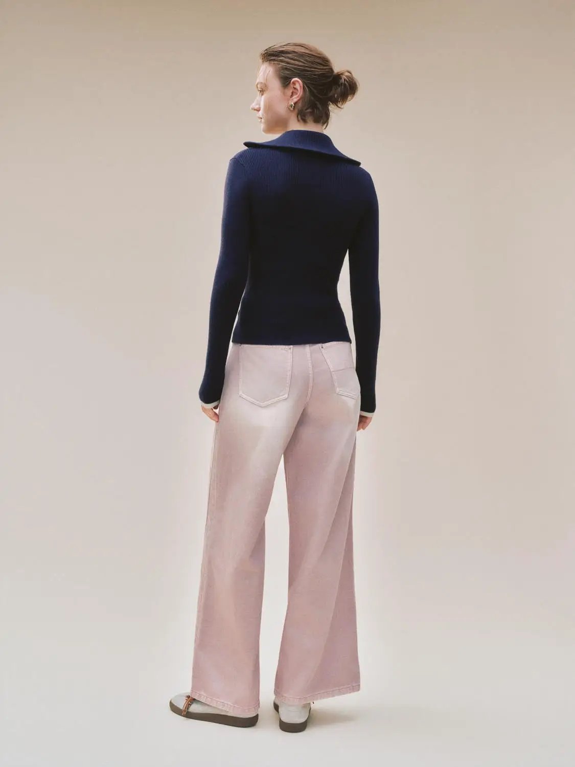 Knit T-Shirts by Urban Revivo Fashion, navy blue ribbed long-sleeve knit top
