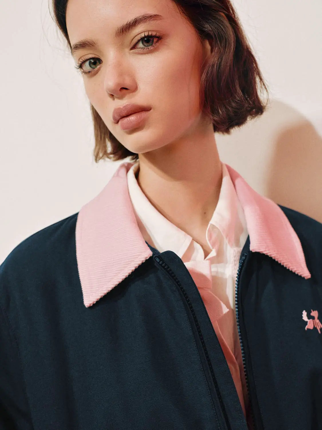 Padded jacket by Urban Revivo Fashion, navy with pink collar and front zipper