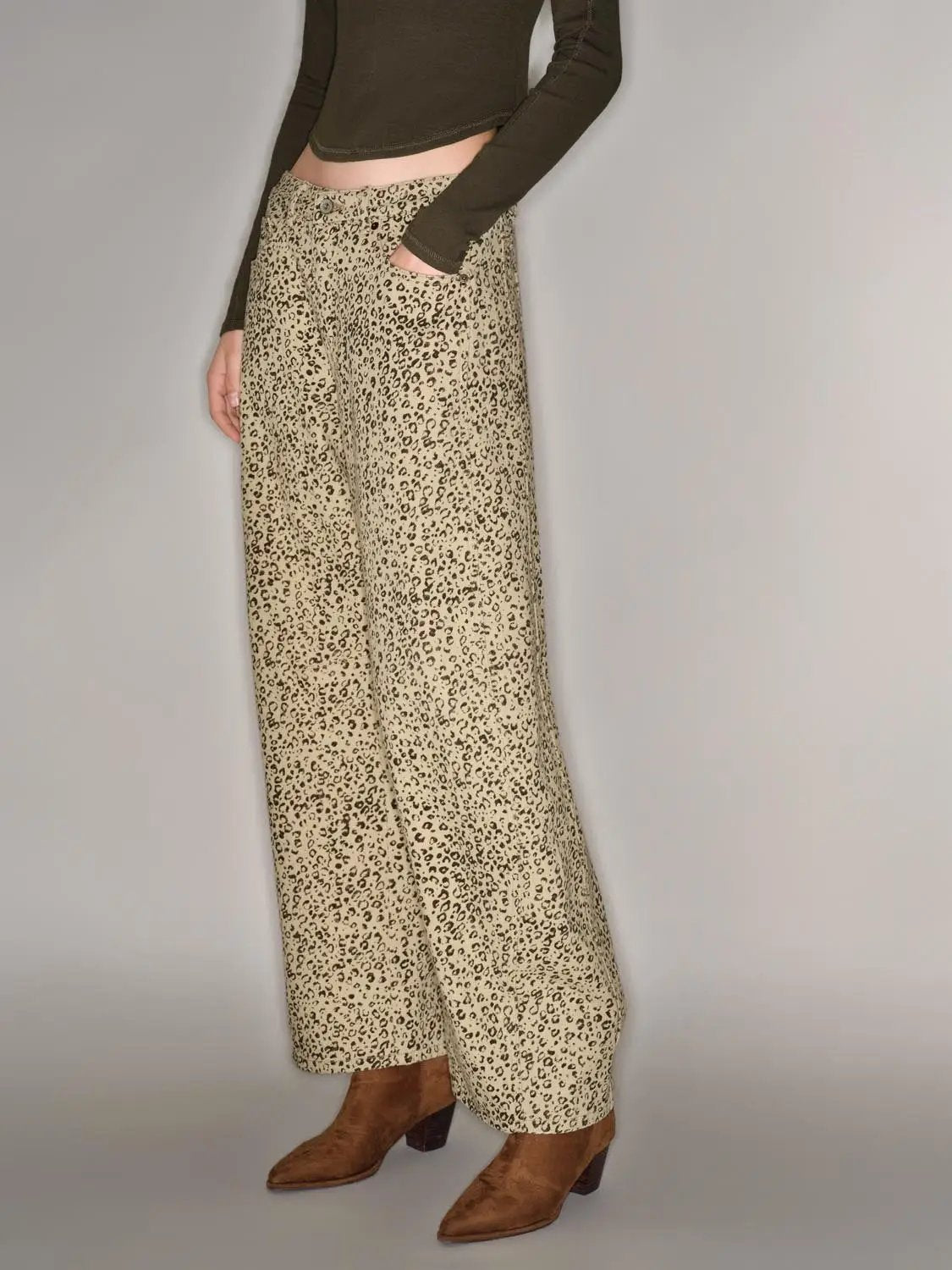 Urban Revivo jeans beige leopard-print wide-leg pants