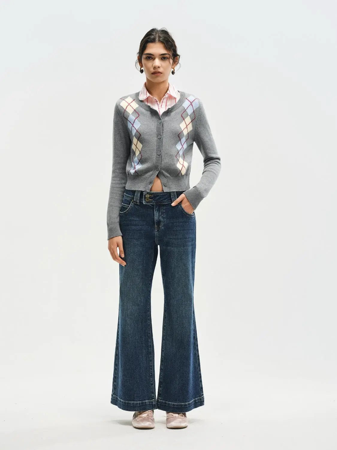 Jeans by Urban Revivo Fashion; dark-wash wide-leg flare jeans