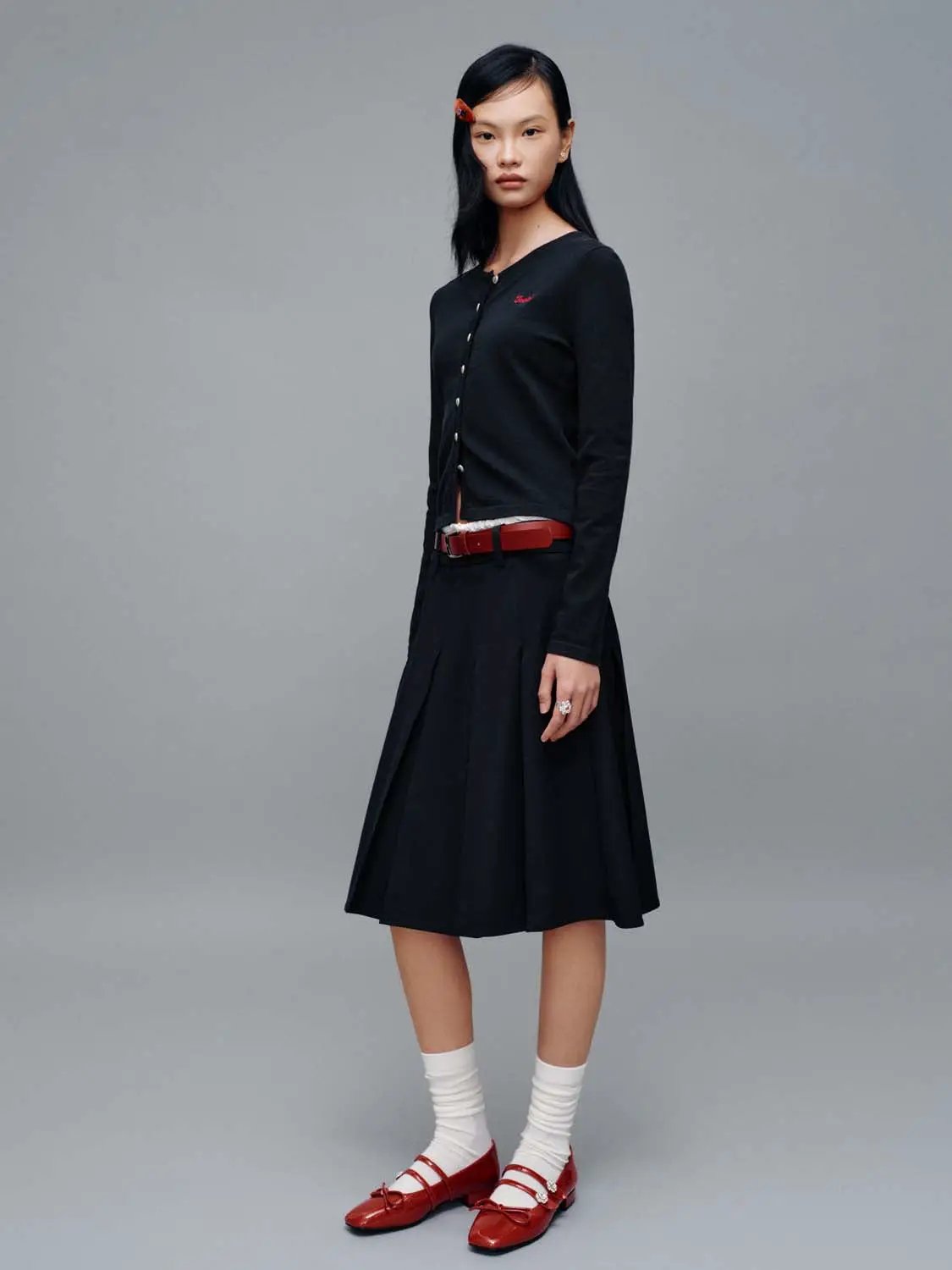 Crew Neck Embroidered Knitted Cardigans by Urban Revivo Fashion in black, worn by model