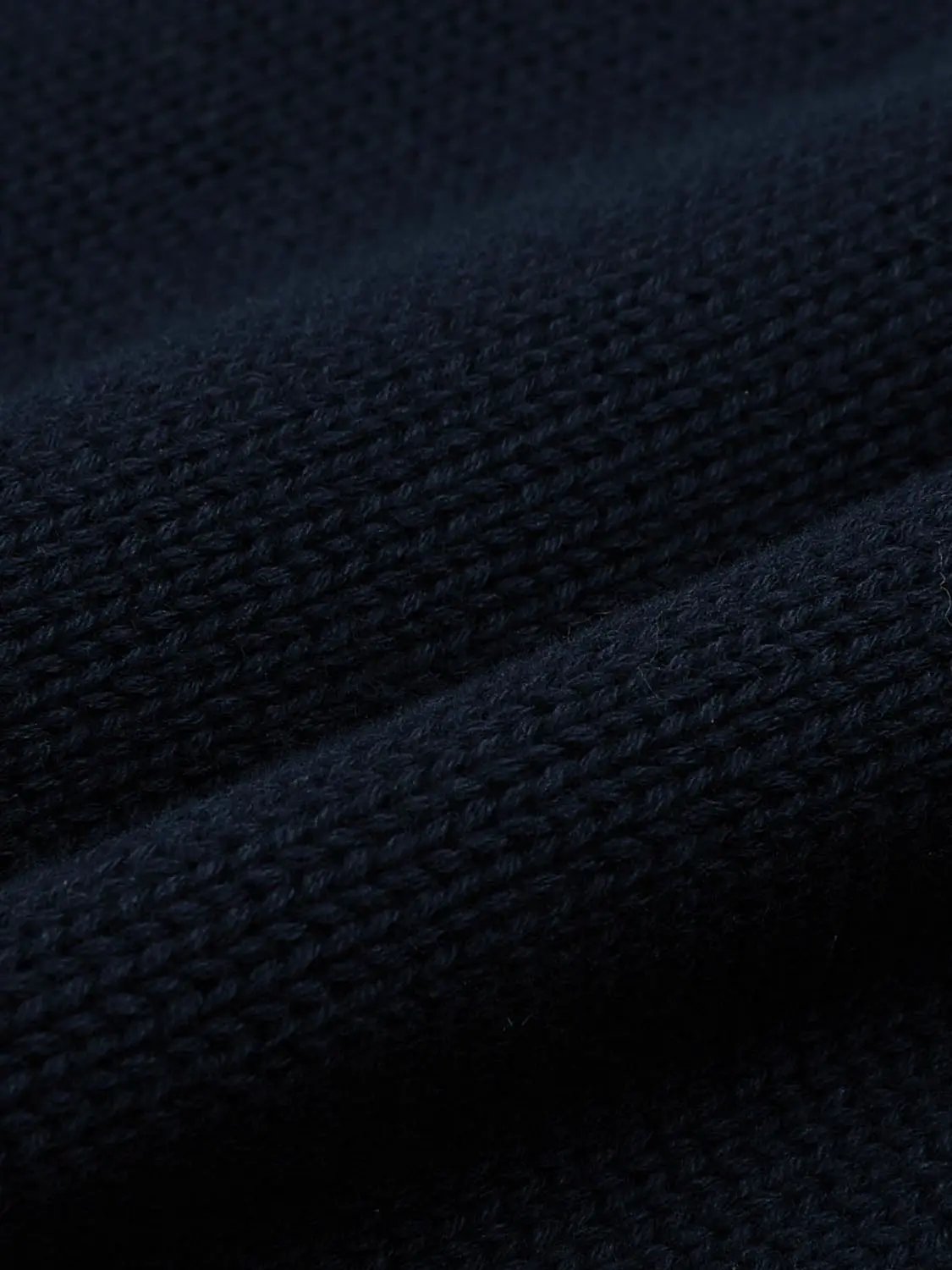 Knitted T-shirts Urban Revivo navy ribbed fabric close-up