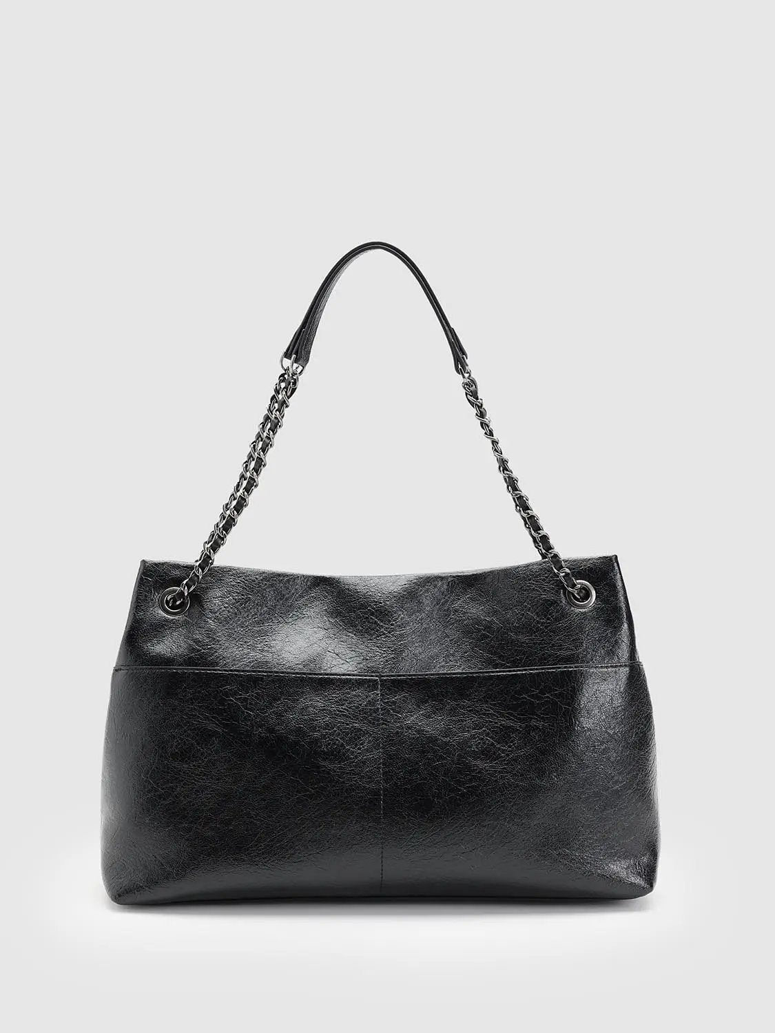 Chain-hardware large-capacity faux leather shoulder bag in black by Urban Revivo Fashion