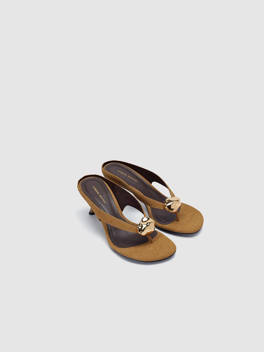 Chaussons à talons hauts