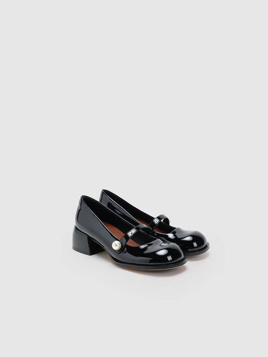 Artificial Leather Pearl Button Strap Shoes