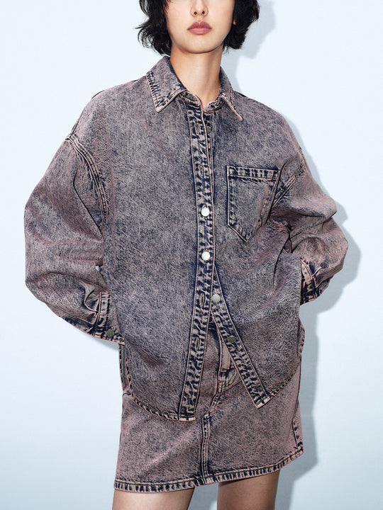 Giacca in denim larga e rovinata