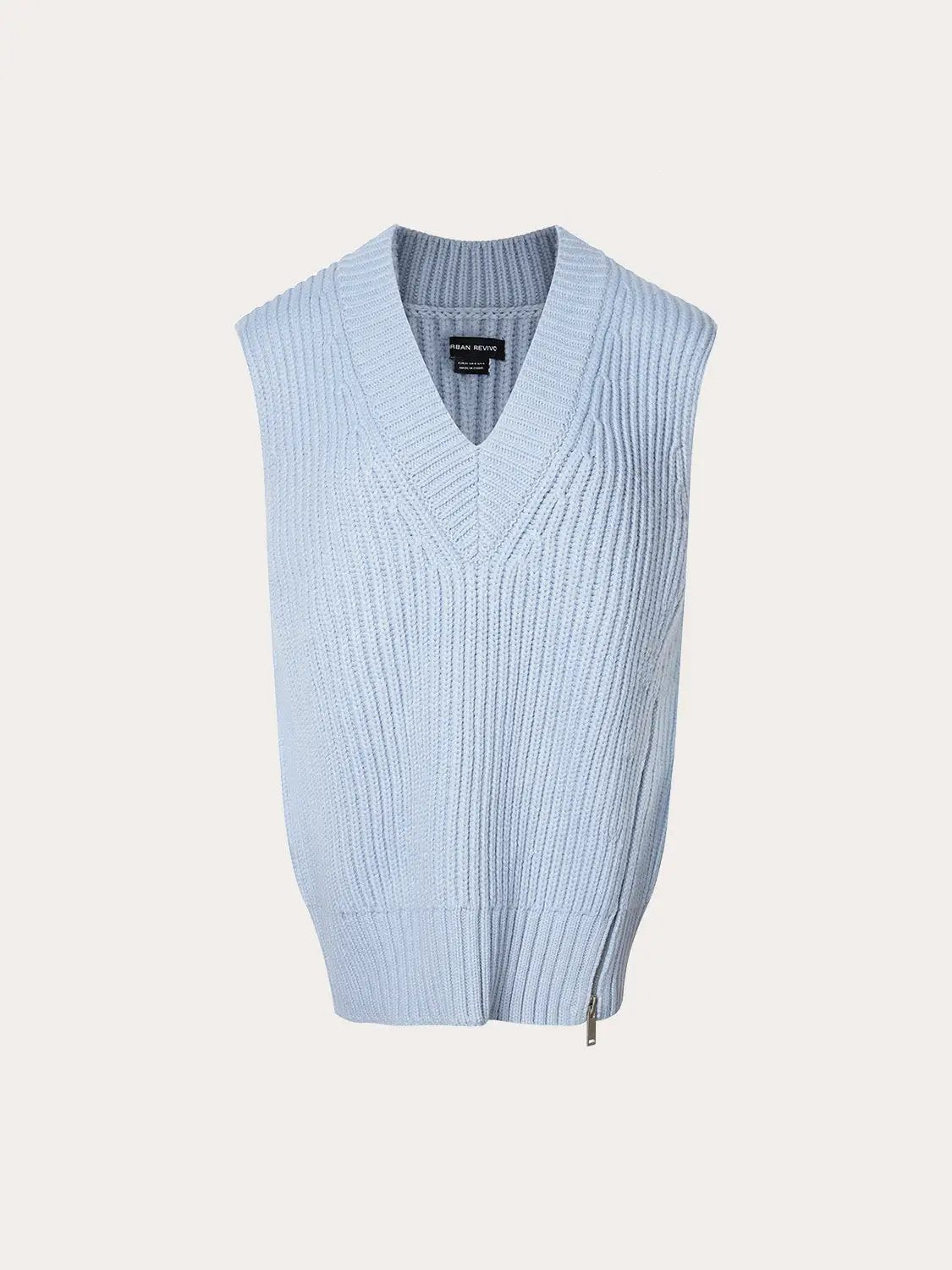 Loose V-neck knitted vest in light blue, ribbed knit with zip hem; Urban Revivo Fashion