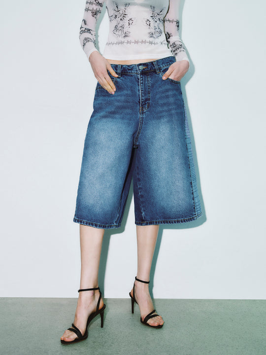 Oversized Knee-Length Denim Jeans