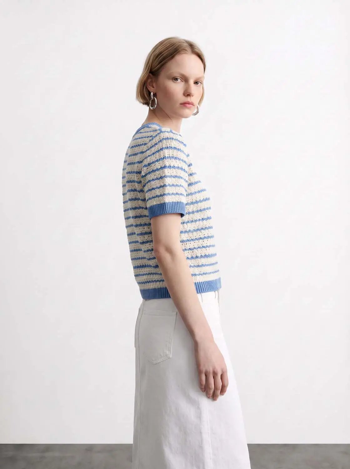 Cotton striped textured knit rib-trim short-sleeve T-shirt in blue and white