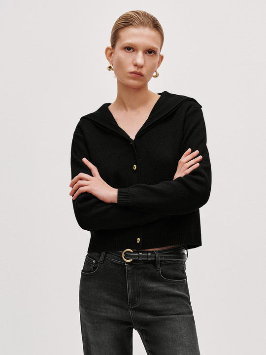 Large Collar Knitted Cardigan