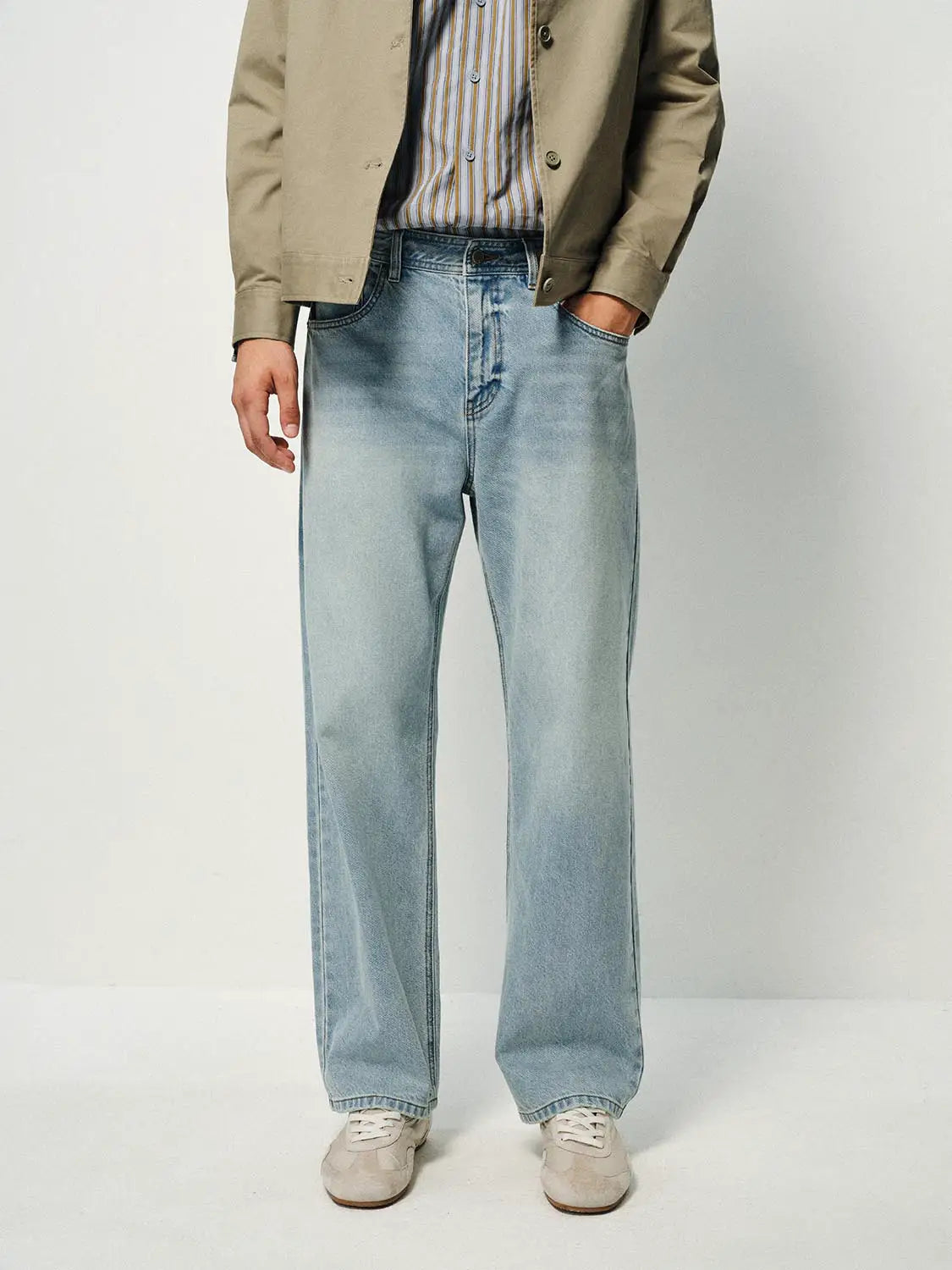 Jeans by Urban Revivo Fashion, light-wash wide-leg denim pants