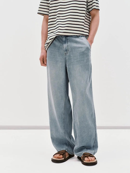 Washed Wide Leg Jeans With Slight Stretch For Everyday Comfort