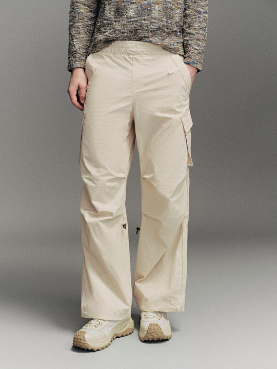 Wide-Leg Cargo Pants