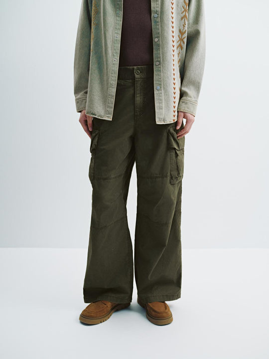 Pantaloni a gamba larga