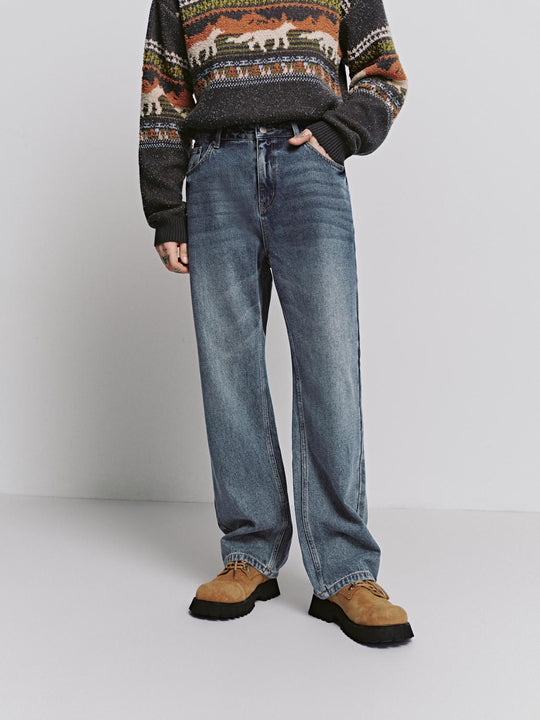 Jeans a gamba dritta con dettaglio cuciture